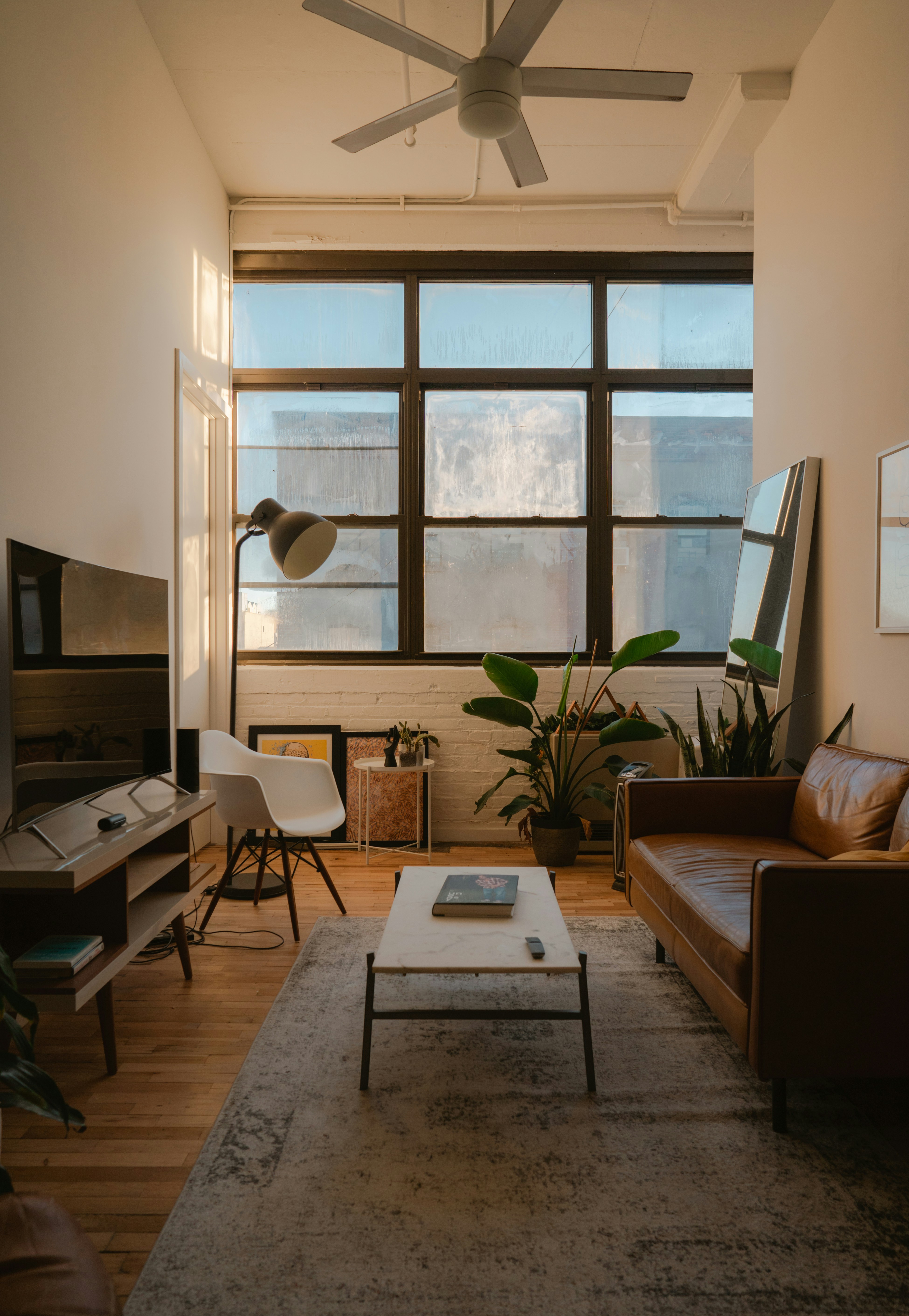 Gemütliches Wohnzimmer – dazi Home & Care